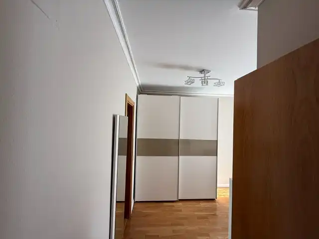 Dormitori de Pis en venda en Burgos amb Calefacció i Moblat
