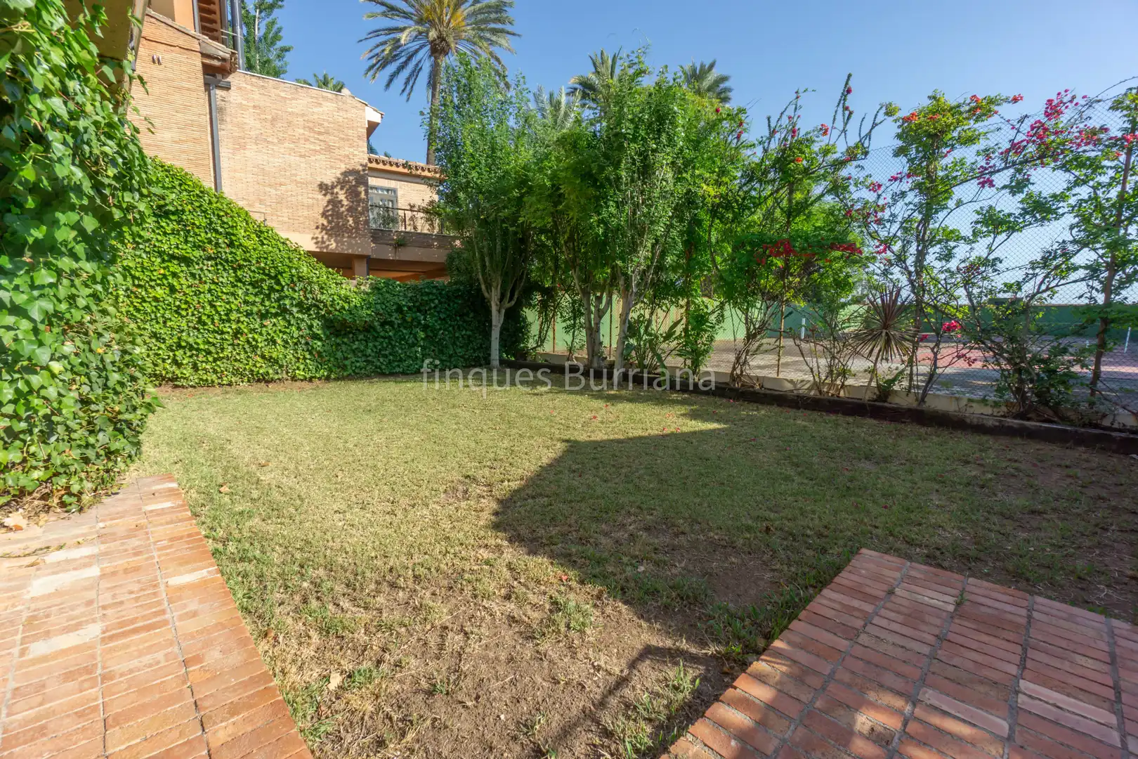 Jardí de Casa o xalet de lloguer en Almazora / Almassora