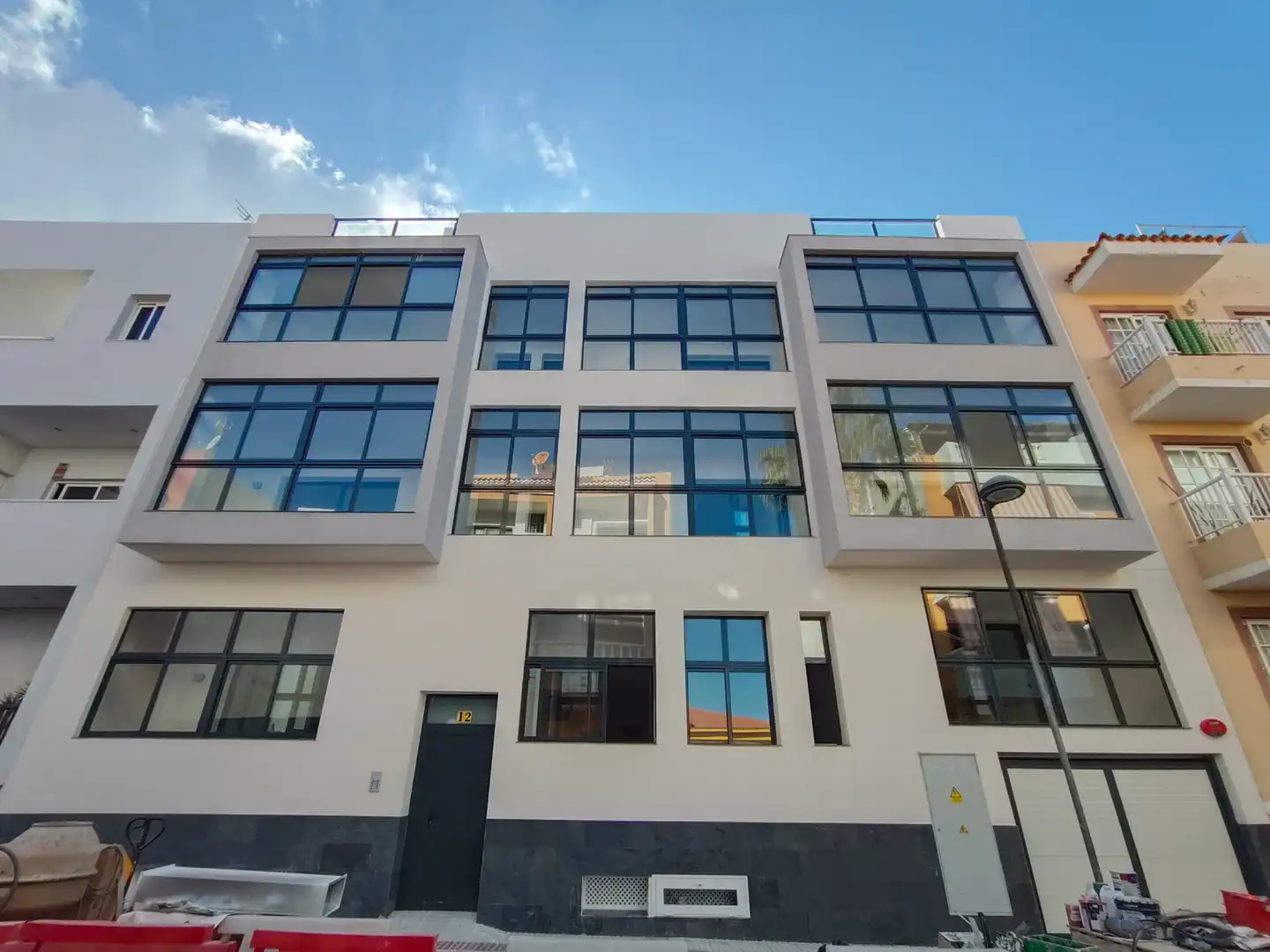Apartment with terrace for sale in Calle Mar de Leva, imagen 2