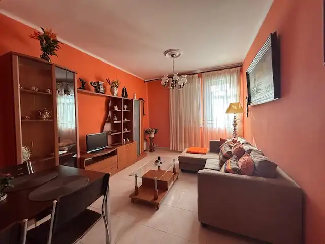 Living room of Flat for rent in Ferrol  with Parquet flooring, Furnished and Oven