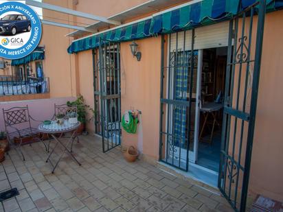 Garden of Flat for sale in San Fernando  with Air Conditioner, Heating and Parquet flooring