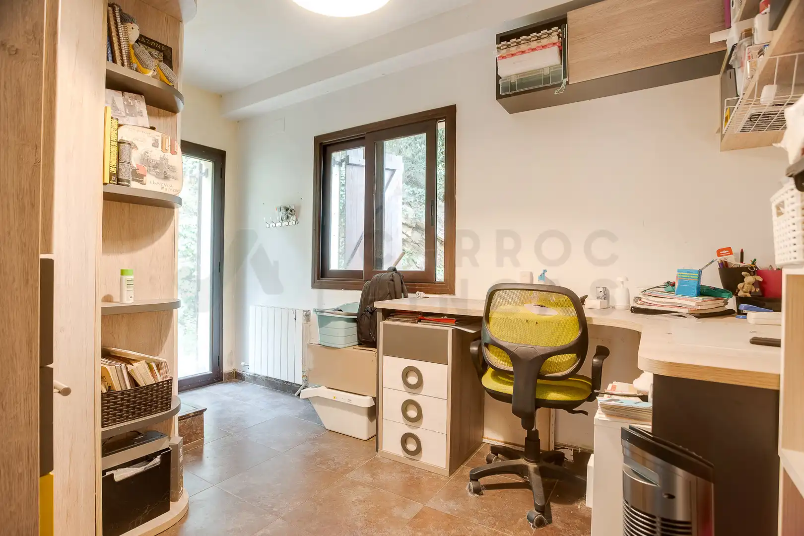 Haus oder Chalet zum Verkauf in Vallgorguina mit Heizung, Privatgarten und Ofen