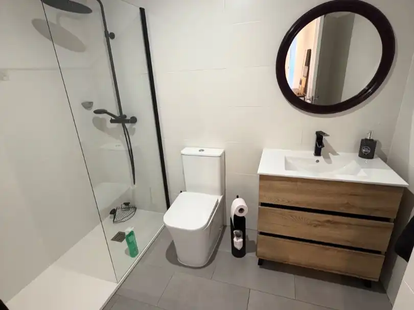 Bathroom of Flat for rent in Santa Pola  with Air Conditioner, Terrace and Balcony