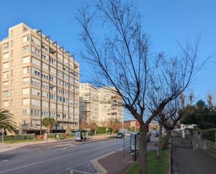 Vista exterior de Pis en venda en Santander amb Balcó