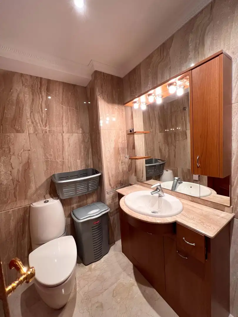Badezimmer von Maisonette zum Verkauf in Torrevieja mit Balkon