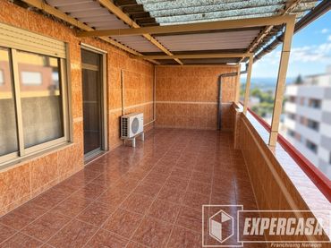 Penthouse mit Aufzug zum Verkauf in Santa Bárbara