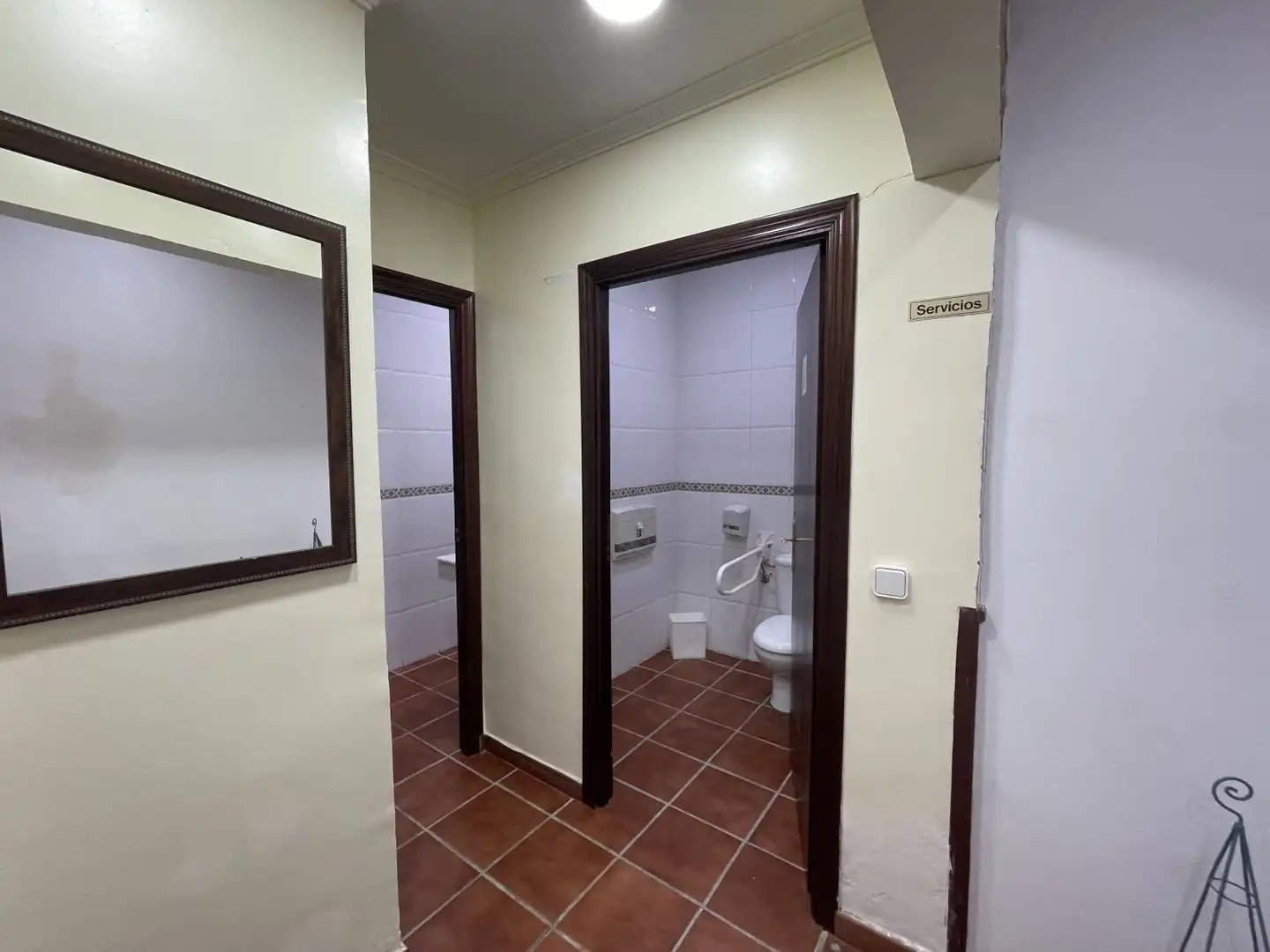 Baño de Casa o chalet en venta en Algeciras con Aire acondicionado, Calefacción y Jardín privado