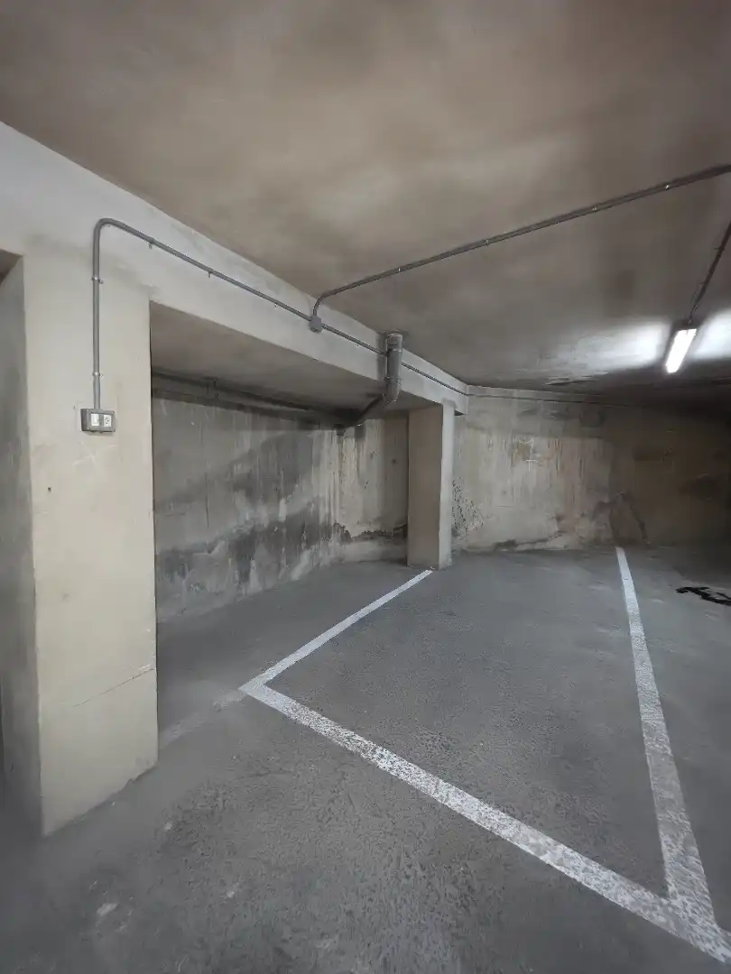 Einzelparkplatz zum Verkauf in Carrer de la Rosa, imagen 2