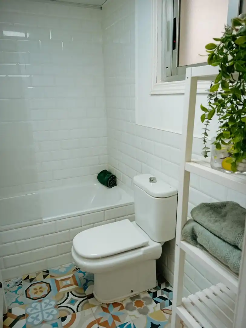 Bathroom of Flat for sale in Almería  with Air Conditioner and Terrace