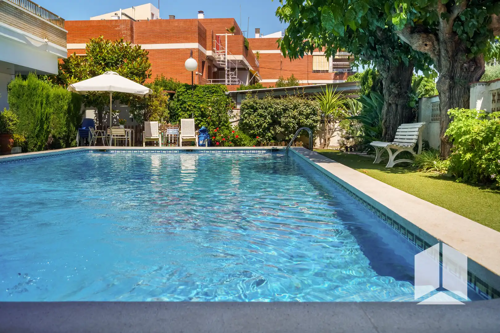 Piscina de Dúplex en venda en Castelldefels amb Terrassa, Traster i Piscina