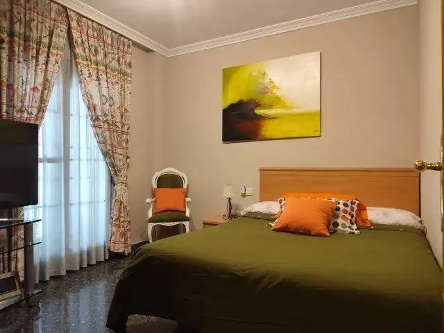 Dormitori de Casa adosada en venda en Alaquàs amb Aire condicionat, Terrassa i Traster