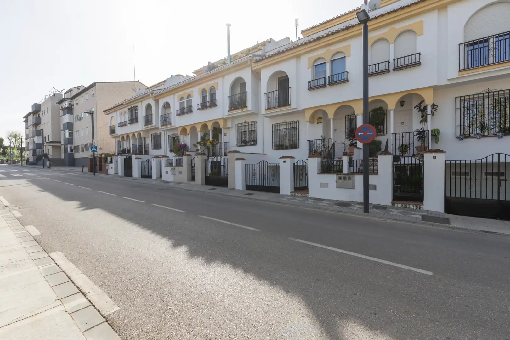 Vista exterior de Casa adosada en venta en Maracena con Amueblado