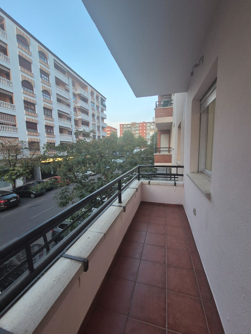 Wohnung zum verkauf in Calle Jacobo Rodríguez Pereira, Maria Auxiliadora - Barriada de Llera