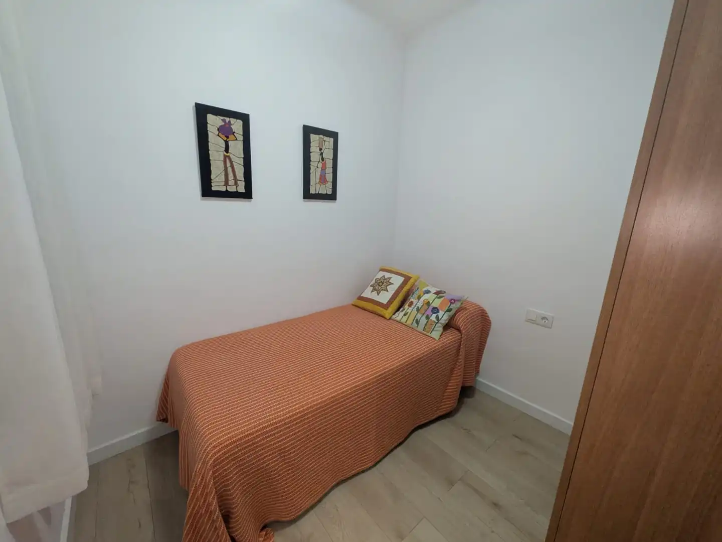 Bedroom of Flat for sale in Sant Joan Despí  with Air Conditioner, Heating and Parquet flooring