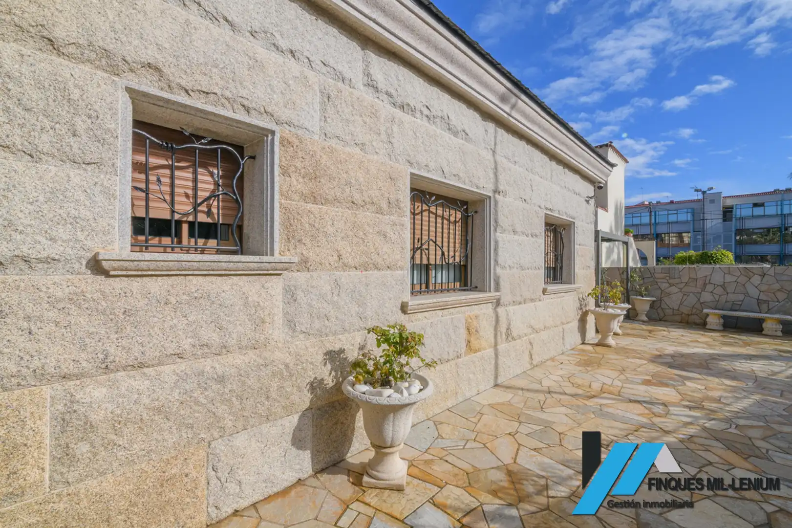 Vista exterior de Casa o chalet en venta en Gavà con Aire acondicionado, Calefacción y Jardín privado
