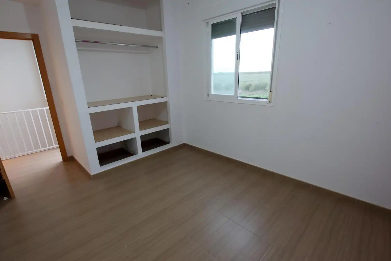 Schlafzimmer von Einfamilien-Reihenhaus zum Verkauf in Guadiana mit Terrasse