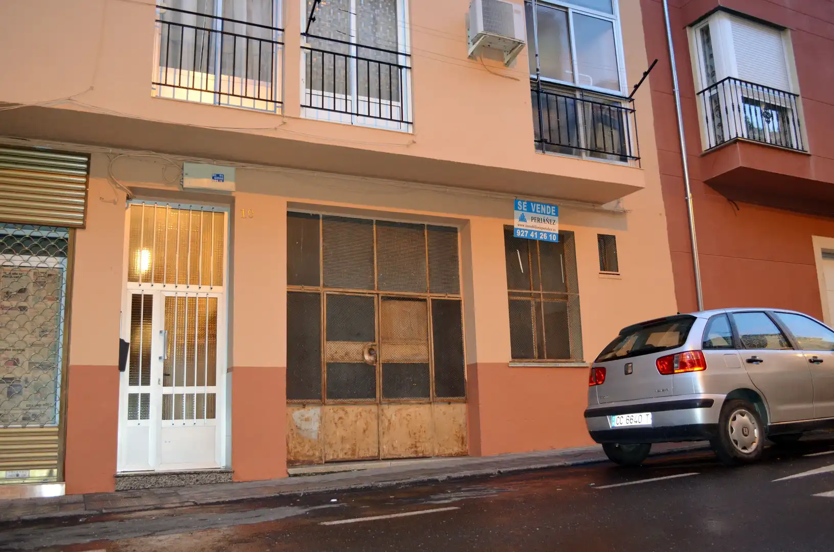 Local comercial en venda a Miralvalle - Av. Virgen del Puerto - La Data, imagen 3