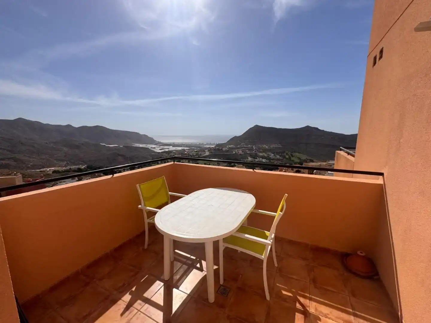 Terrasse von Wohnung zur Miete in Vícar mit Klimaanlage