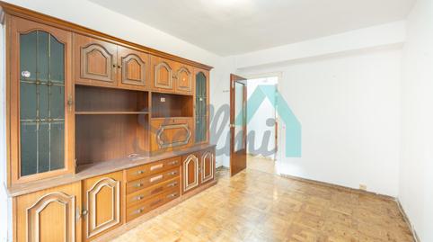 Foto 3 de Piso en venta en De Santander, Salesas - Foncalada - Campoamor, Asturias