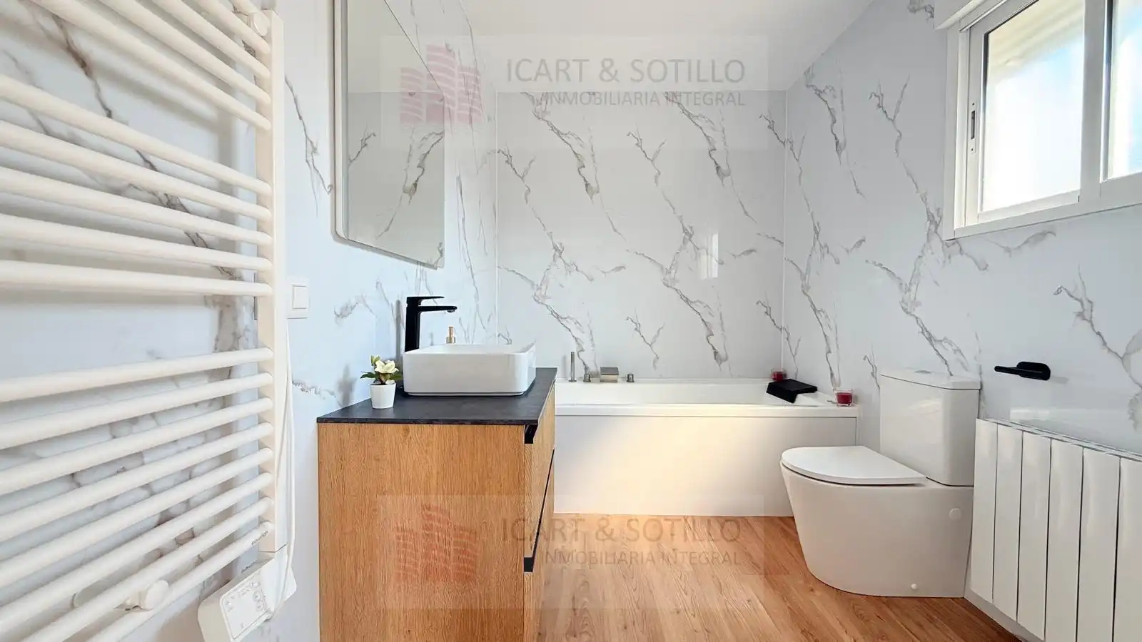 Bathroom of Houses for sale in Vinaròs  with Air Conditioner, Heating and Private garden
