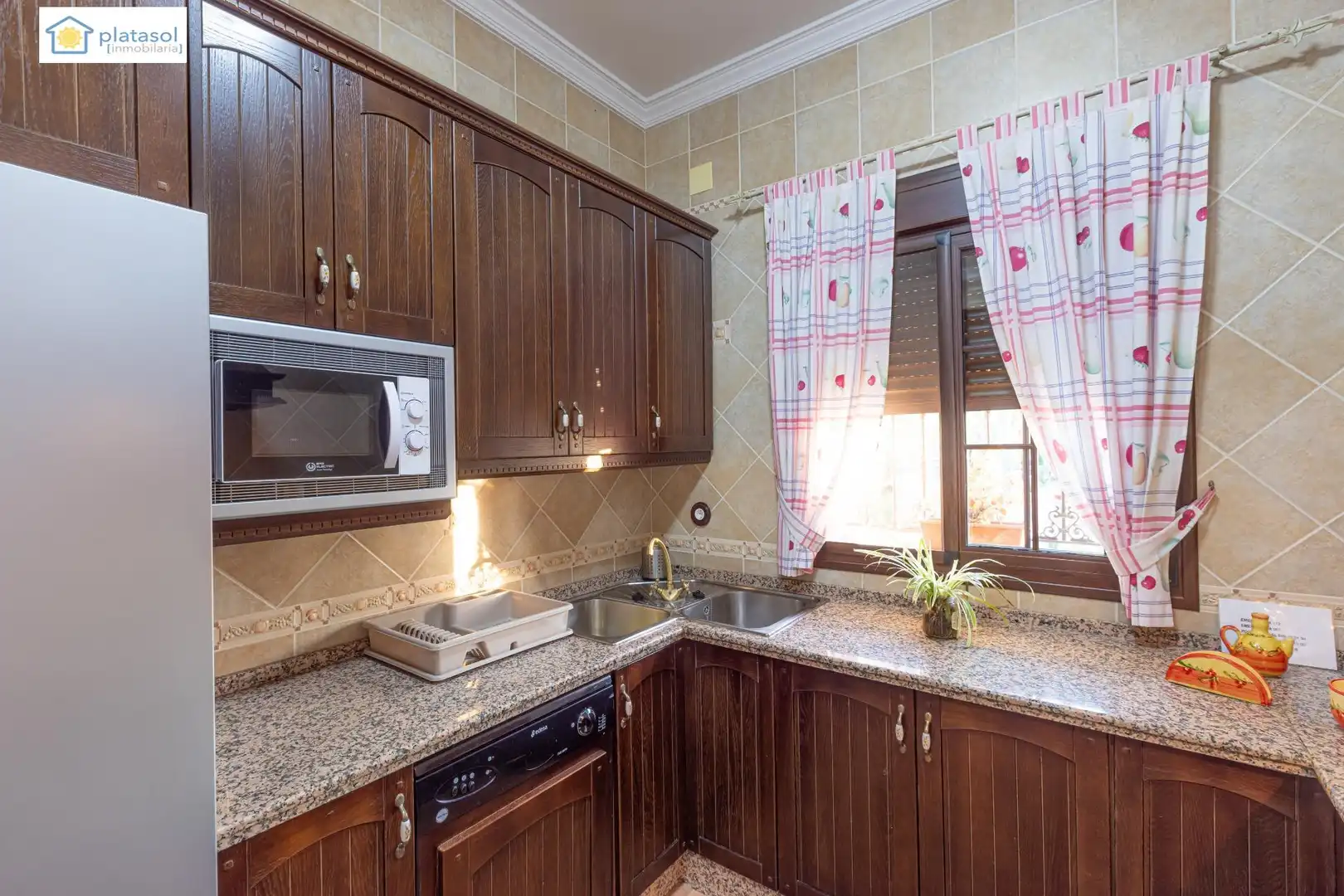 Cocina de Finca rústica en venta en Chucena con Aire acondicionado, Calefacción y Jardín privado