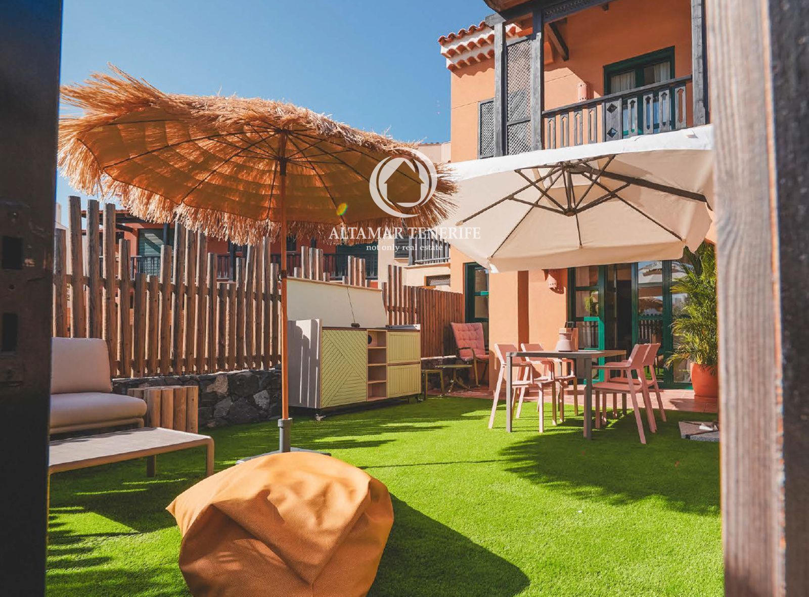 Terrace of House or chalet for sale in San Miguel de Abona  with Air Conditioner, Private garden and Terrace