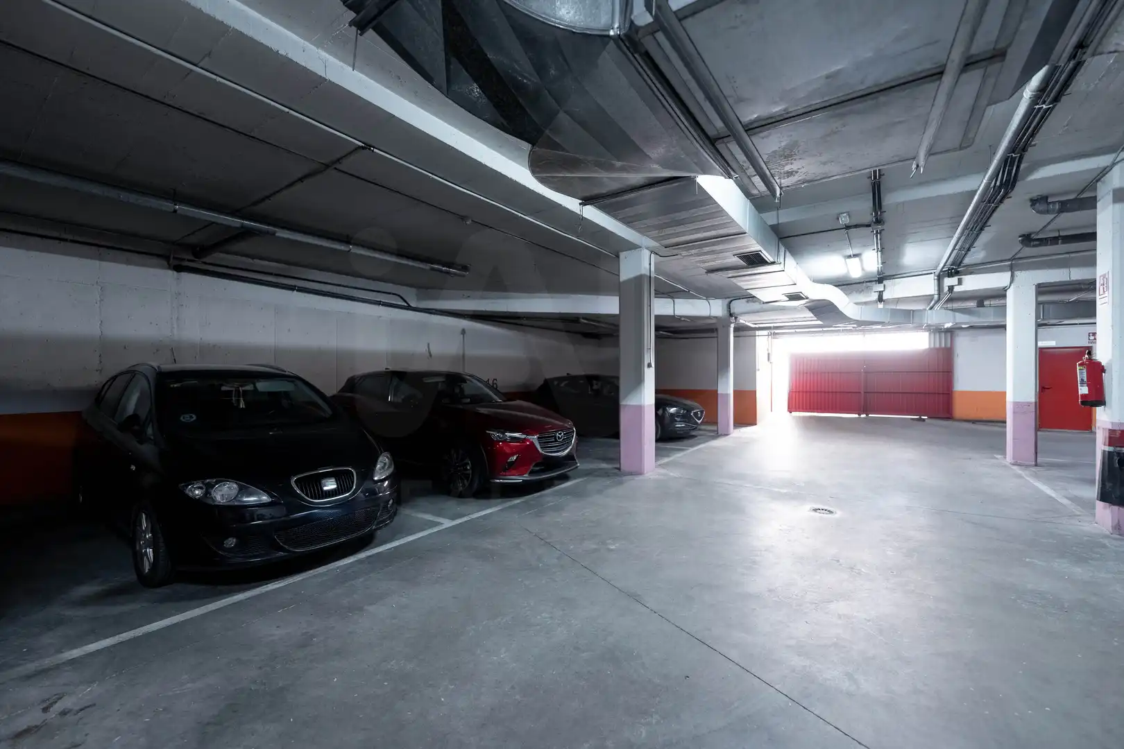 Parking de Dúplex en venta en Torrejón de Ardoz con Calefacción, Terraza y Piscina