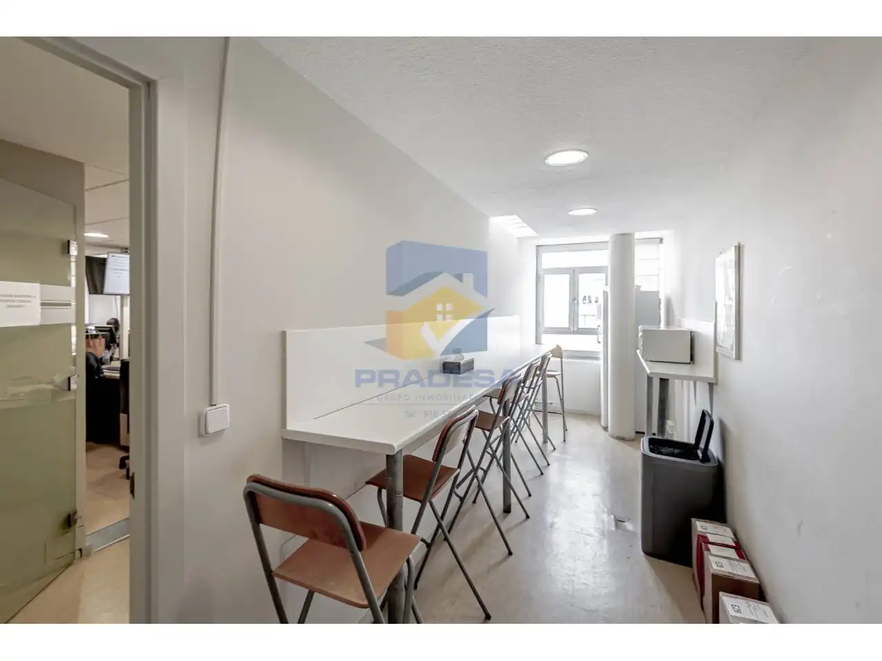 Office for sale in Madrid  with Air Conditioner and Alarm