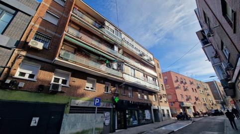 Foto 2 de Pis en venda a Valdeacederas, Madrid