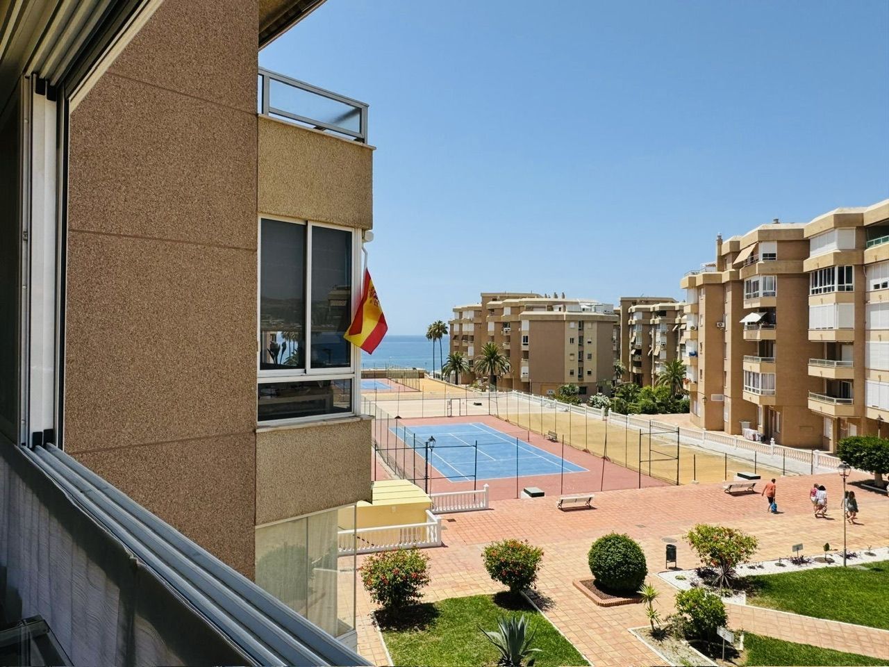 Bedroom of Flat for sale in Torrox  with Air Conditioner and Community pool