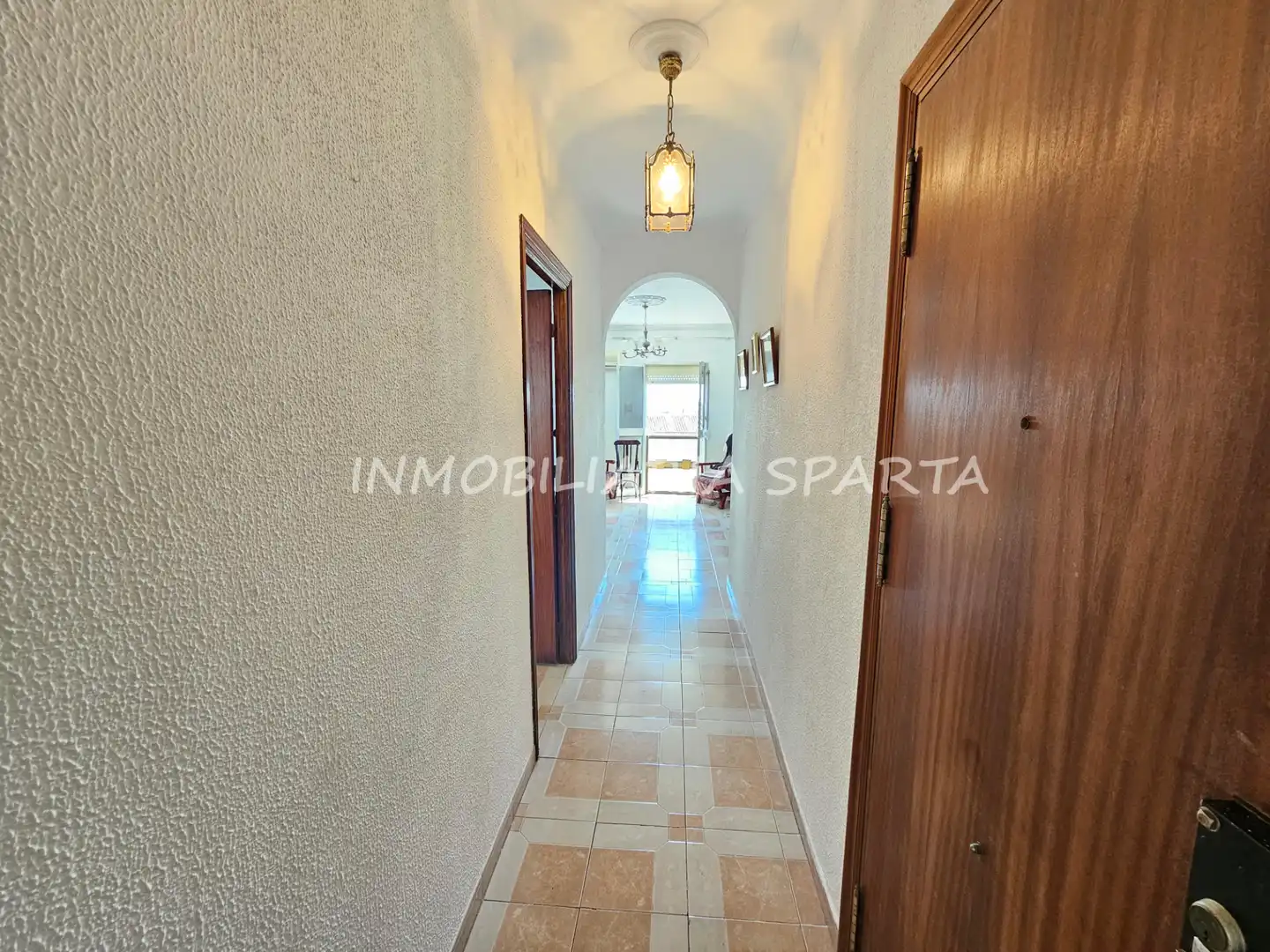 Casa adosada en venta en Santiponce con Terraza, Trastero y Balcón