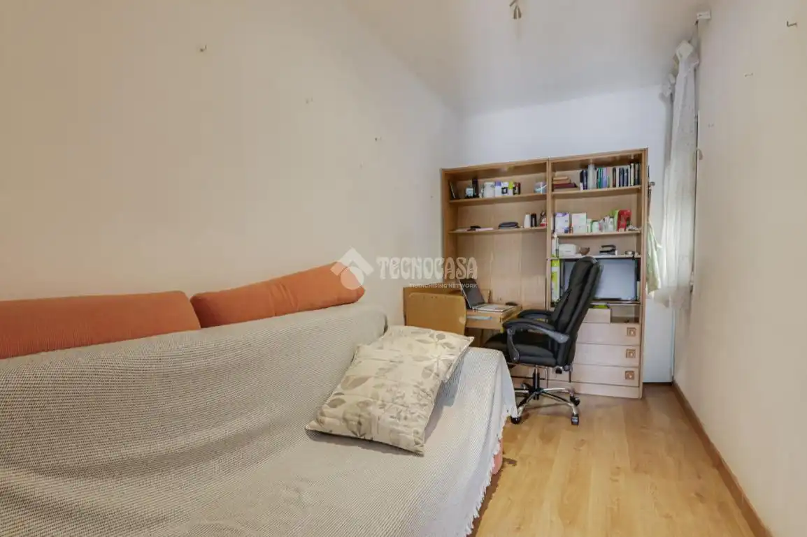 Habitación de Piso en venta en Granollers con Aire acondicionado y Balcón