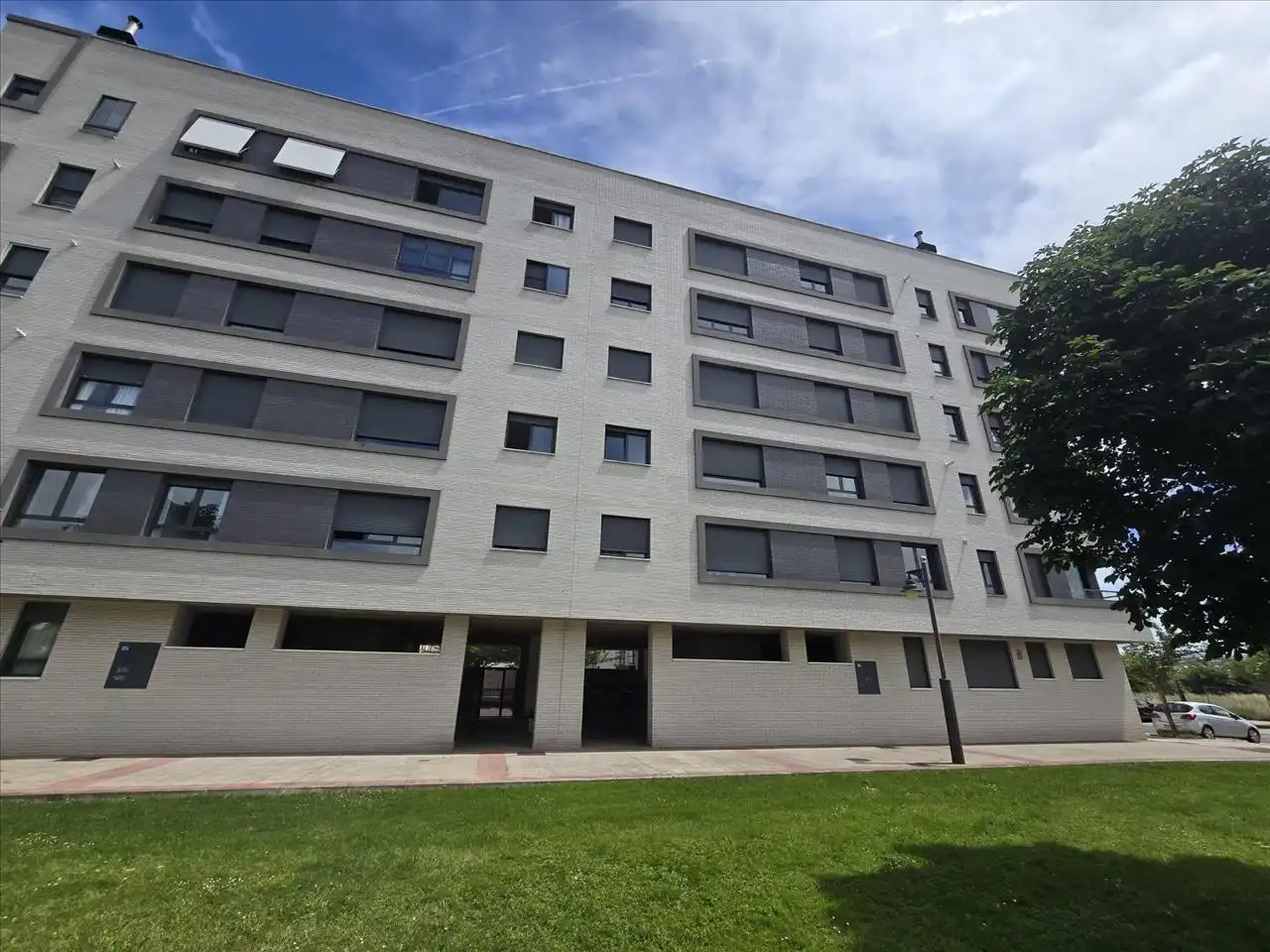 Exterior view of Flat for sale in  Logroño