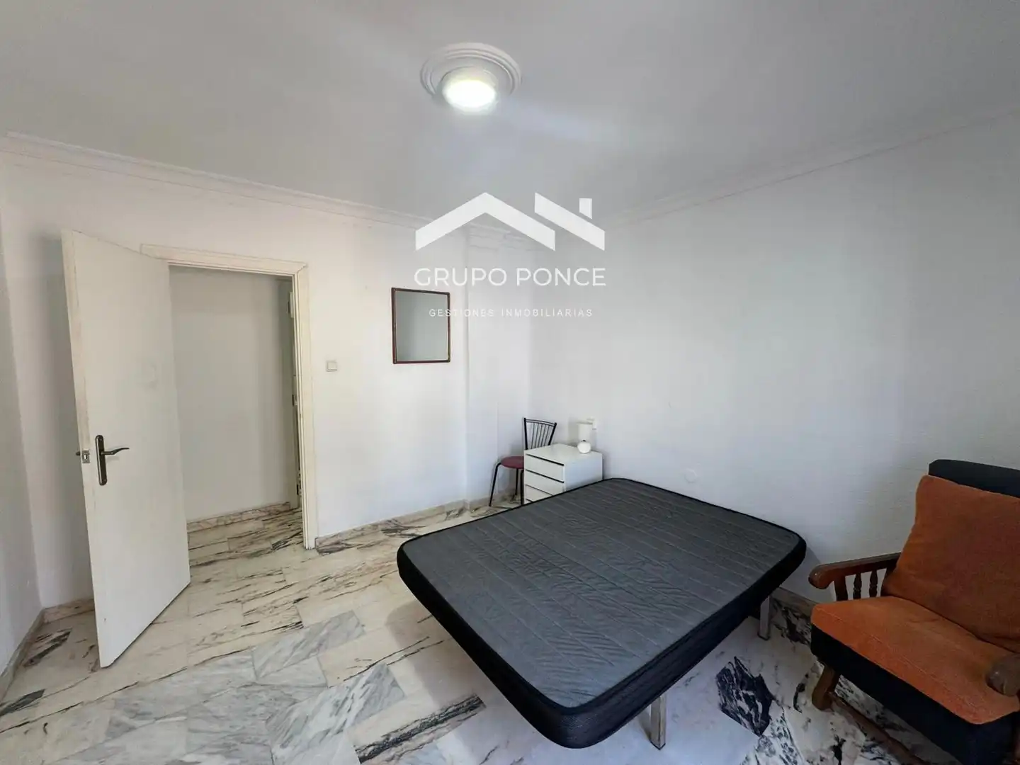 Bedroom of Flat for sale in Jerez de la Frontera  with Terrace and Storage room
