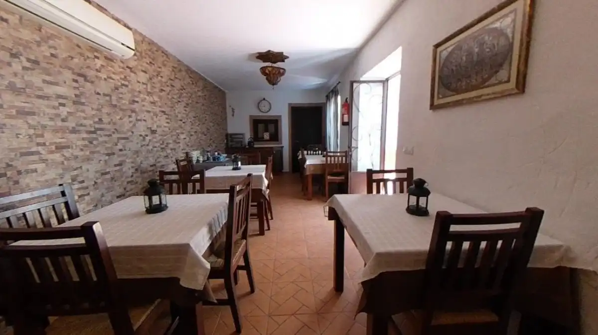 Edificio en venta en Almodóvar del Río
