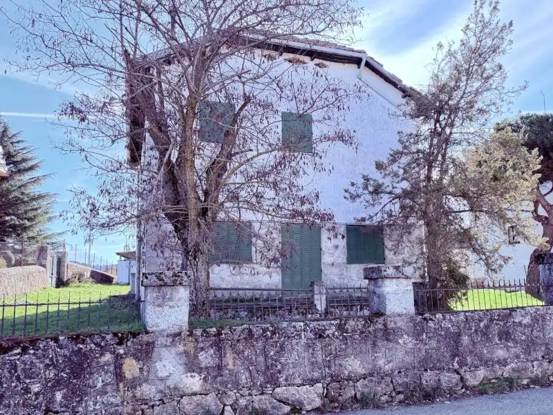 Exterior view of Houses for sale in El Espinar  with Storage room and Balcony
