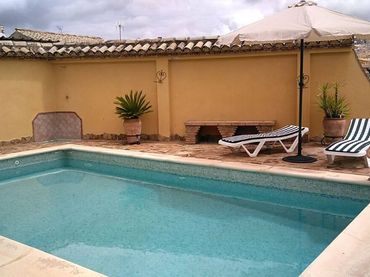 Casa con piscina in vendita a Úbeda