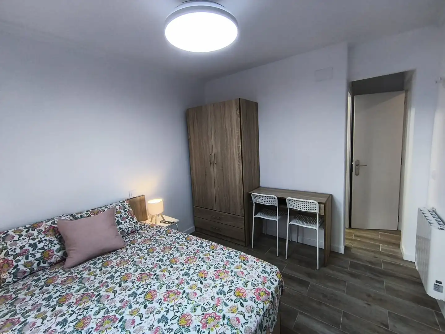 Habitación de Piso para compartir en Madrid con Calefacción, Terraza y Amueblado