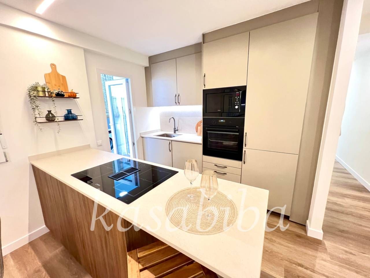 Cuina de Pis en venda en  Valencia Capital amb Aire condicionat, Parquet i Terrassa