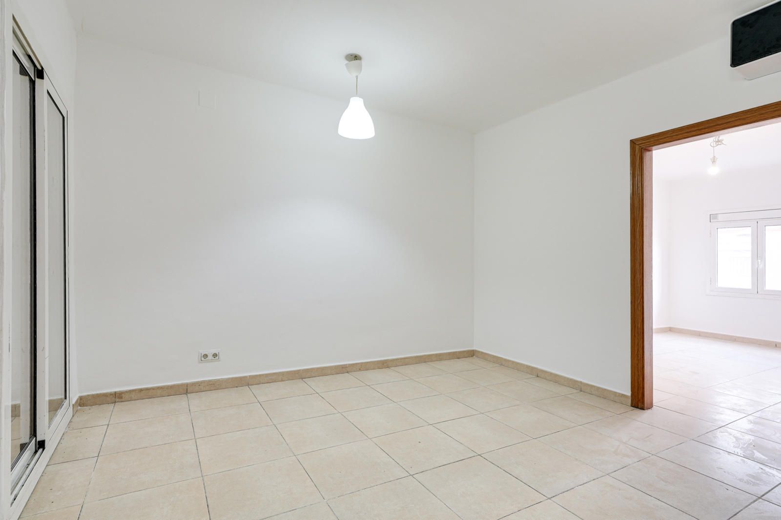 Flat for sale in Sant Feliu de Llobregat  with Oven