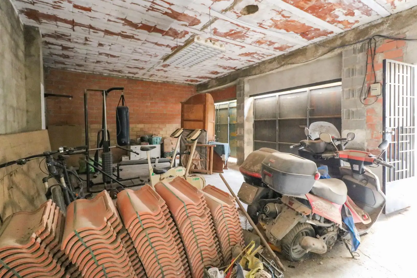 Country homes for sale in Sant Boi de Llobregat  with Private garden, Terrace and Storage room