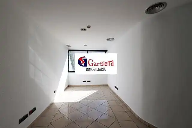 Bureau avec ascenseur à vendre à El Pinar - Punta Galea, imagen 10