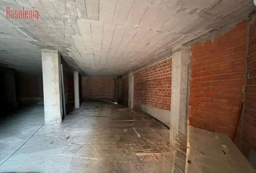 Local comercial en venda a MADEL MEIZOSO 723, imagen 7