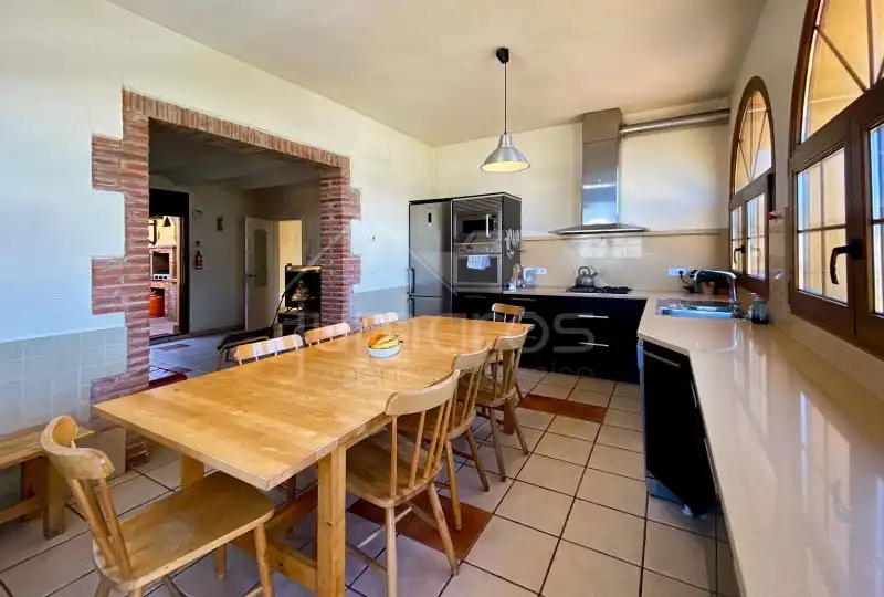 Cocina de Casa o chalet en venta en Empuriabrava con Aire acondicionado, Calefacción y Terraza