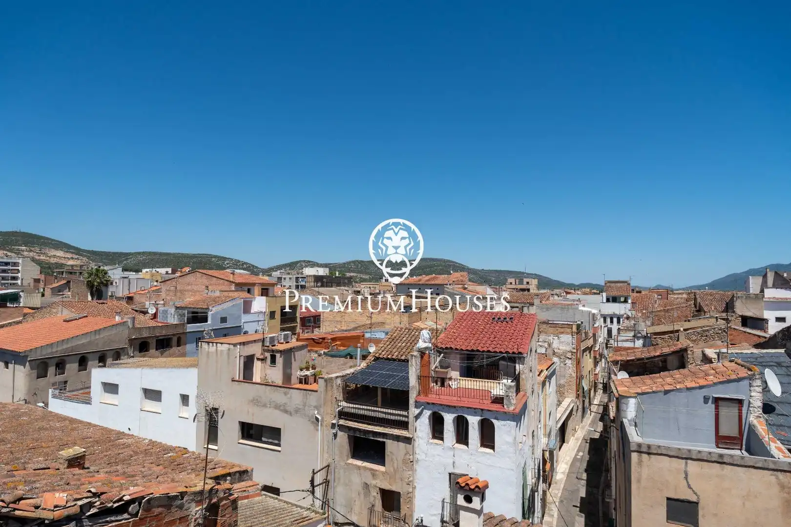 Vista exterior de Casa o xalet en venda en Ulldecona amb Calefacció, Jardí privat i Terrassa
