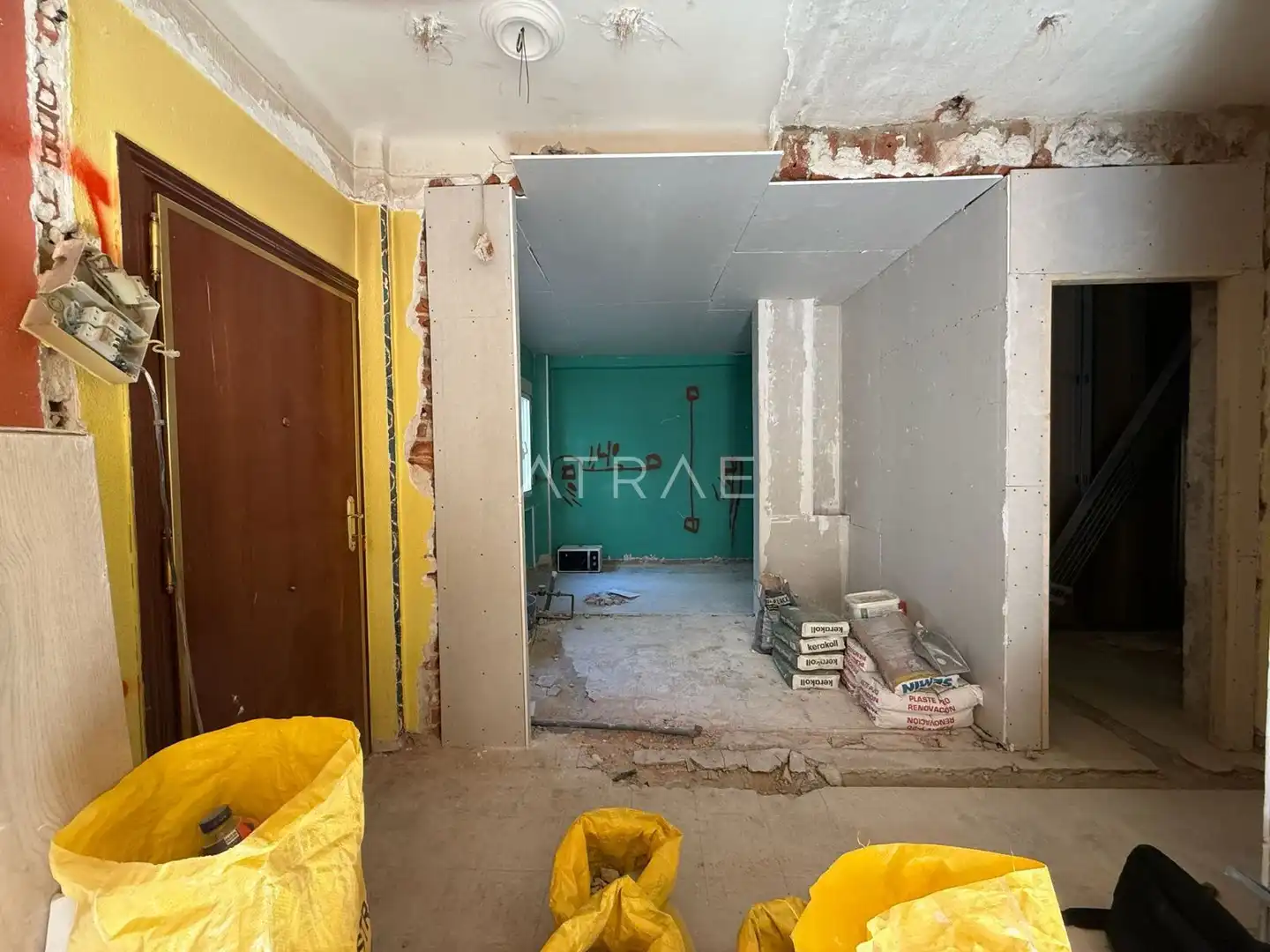 Piso en venta en Madrid con Calefacción y Trastero