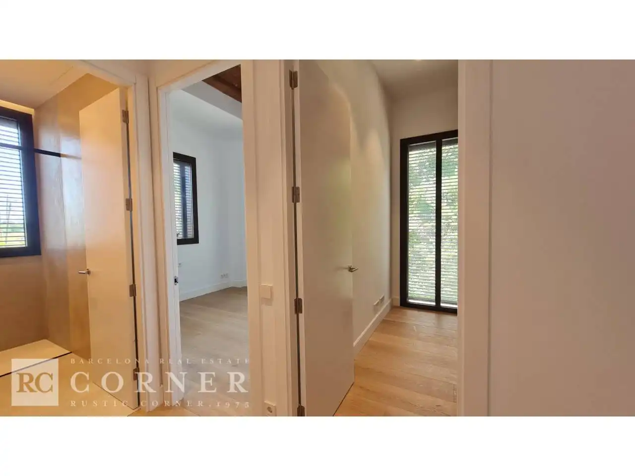 Piso en venta en Barcelona con Aire acondicionado, Parquet y Terraza