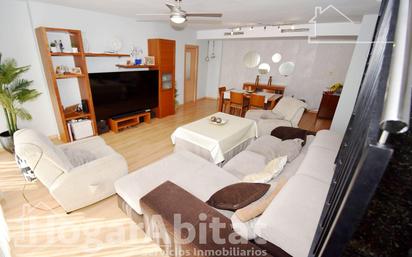 Sala d'estar de Àtic en venda en Vila-real amb Aire condicionat, Calefacció i Terrassa