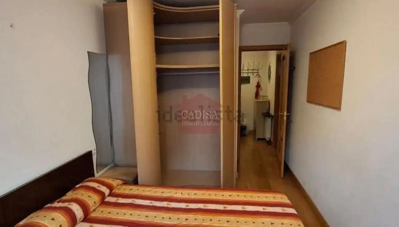 Habitación de Apartamento en venta en Salamanca con Calefacción, Amueblado y Balcón