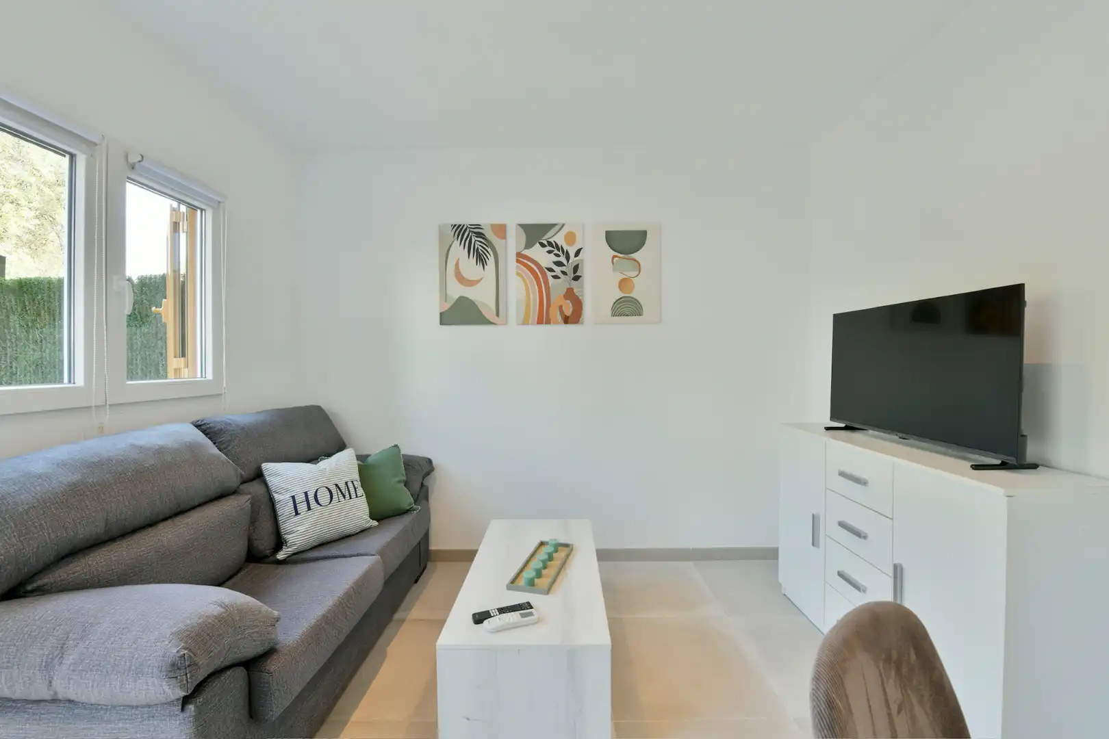 Living room of Ground floor for rent in Calvià  with Air Conditioner, Heating and Terrace
